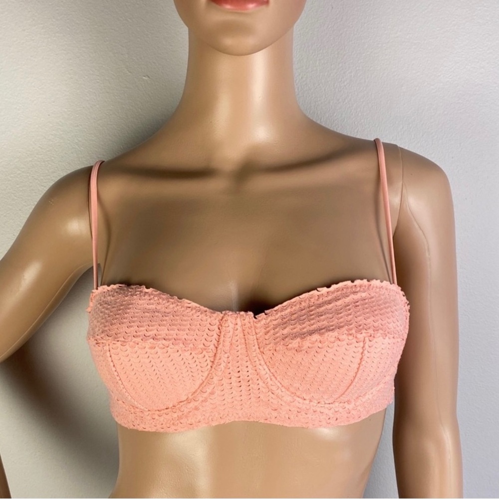 NEW VIX REVOLVE PINK TEXTURED BIKINI TOP - Picture 2 of 7